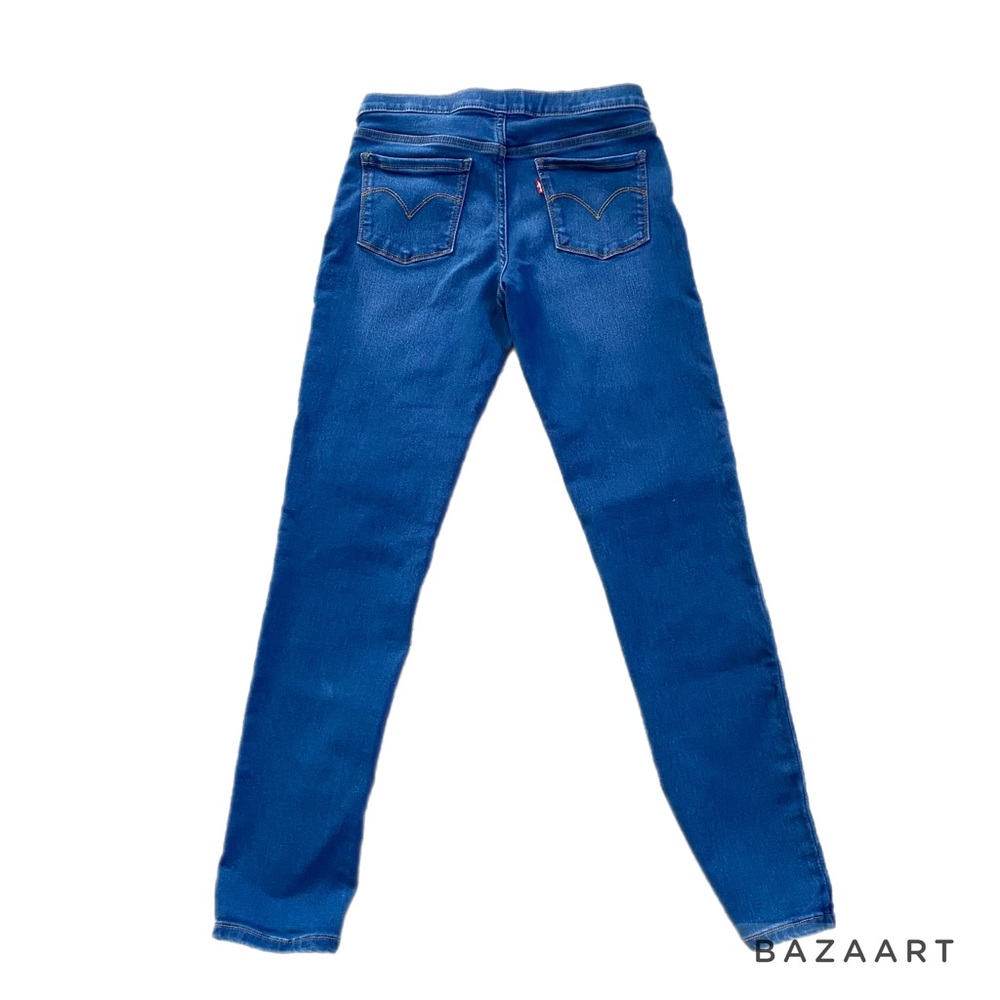 Levi’s